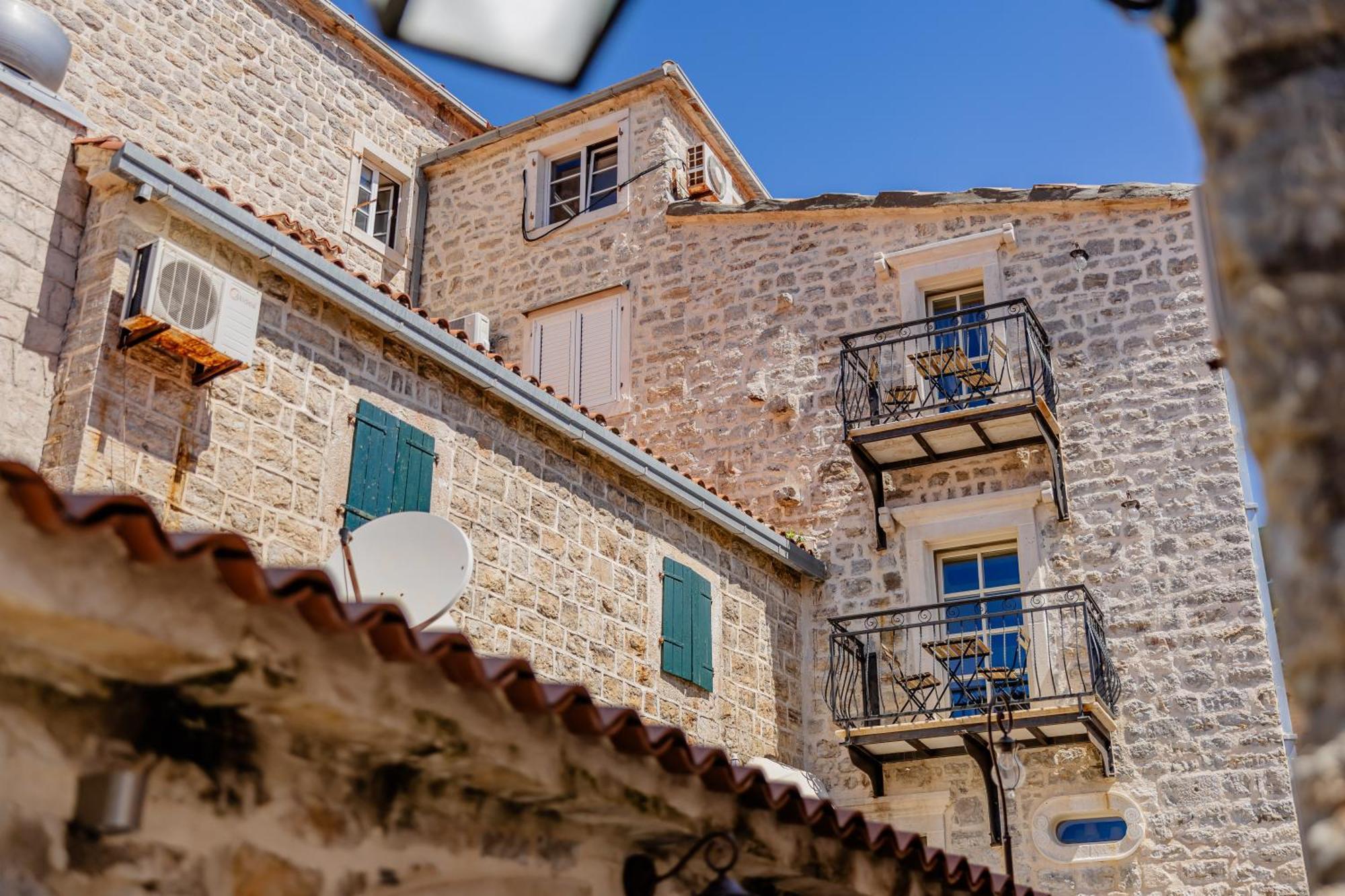 Casa Di Mino Old Town Apartment Budva Luaran gambar